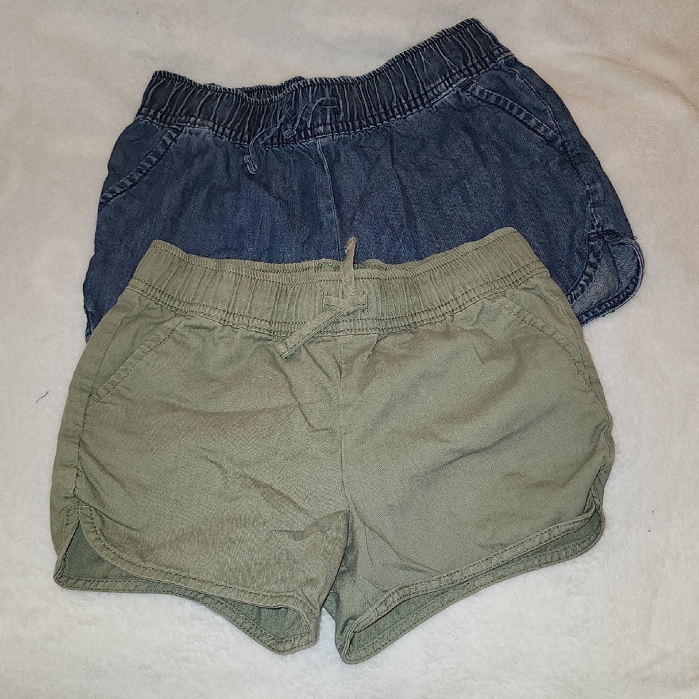 Set Girls SIZE 8 Dark Denim and Olive Shorts Set